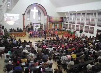 Covid-19 di RI Melandai Kegiatan Gereja (Ibadah Offline) “Bergeliat”