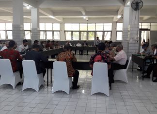 Pdt. Ferdinand Rompas Pimpin MD GPdI Jabar