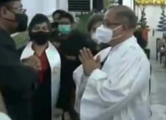 Suasana ketika Gus Yaqut masuk ke GPIB Bleduk