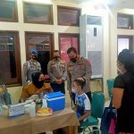 Kapolres-Kota-Bogor-Meninjau-langsung-pelaksanaan-vaksinasi-di-GPIB-Bogor