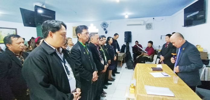 Prosesi saat pelantikan pengurus MADA Banten GGP oleh Sekum MP GGP Pdt Robertus Sela, M.Th